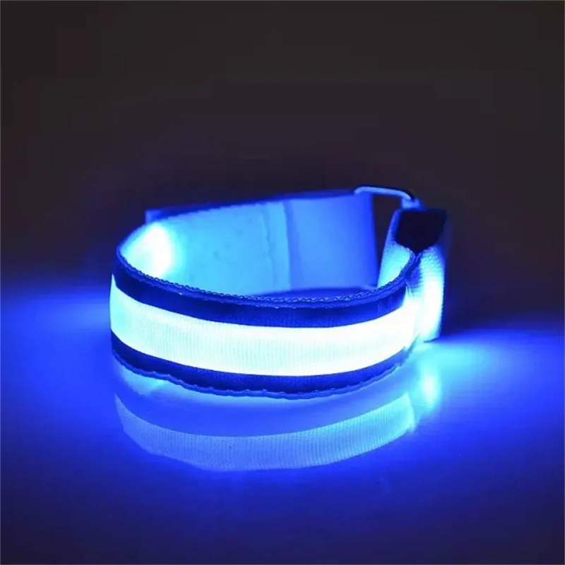 반사 암밴드 방수 LED 반사 안전벨트 야간 라이딩 장 - Running Gear Essentials 리뷰 및 가격